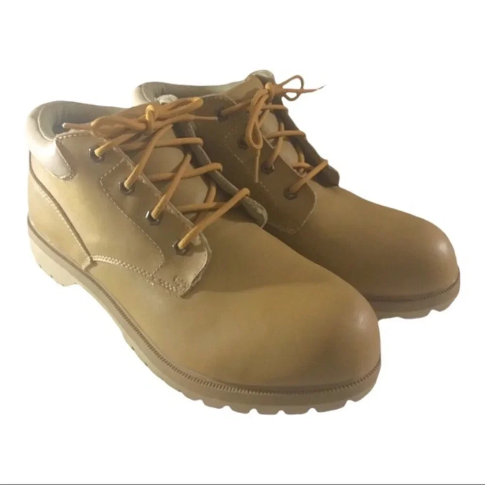 SOLD! Hunter's Bay Men's Chukka Boots - Picture 2 of 14